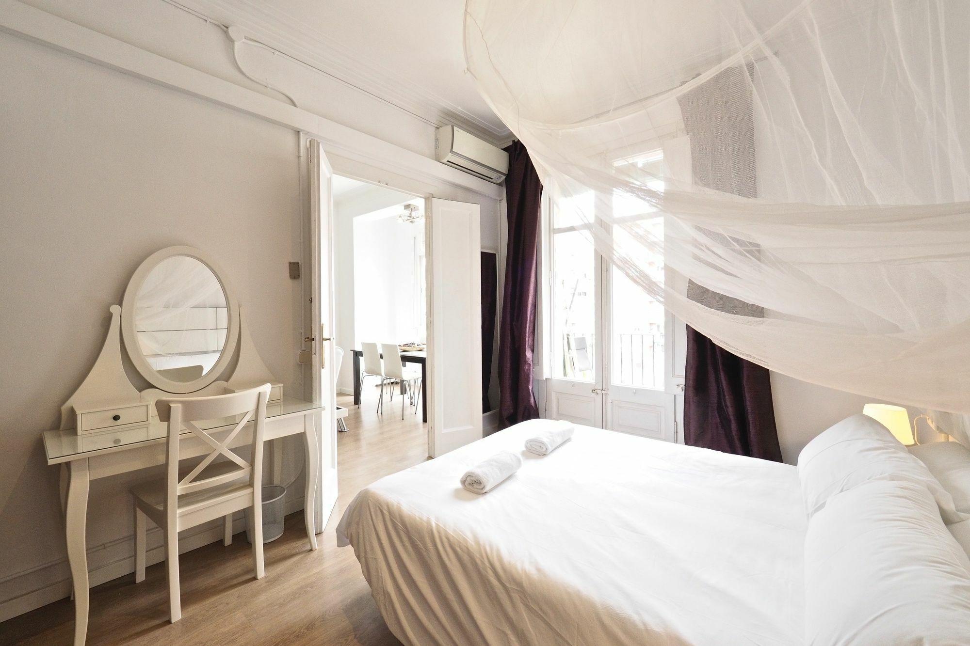 Suites4days Sagrada Familia Apartment Barcelona Bagian luar foto
